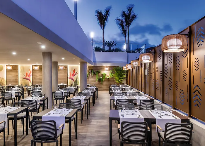 מלון Riu Palace Jandia 4*